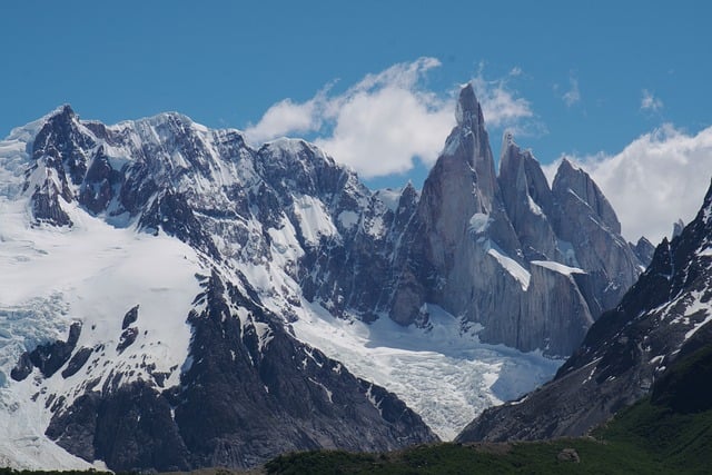 Argentina Lodges Near Glaciers and Trails