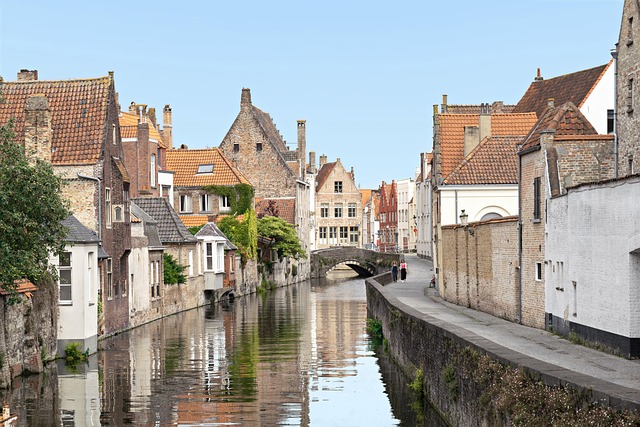 Bruges Hotels for Romantic Canals