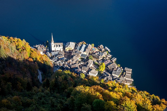 Hallstatt Villas for Lake Mornings