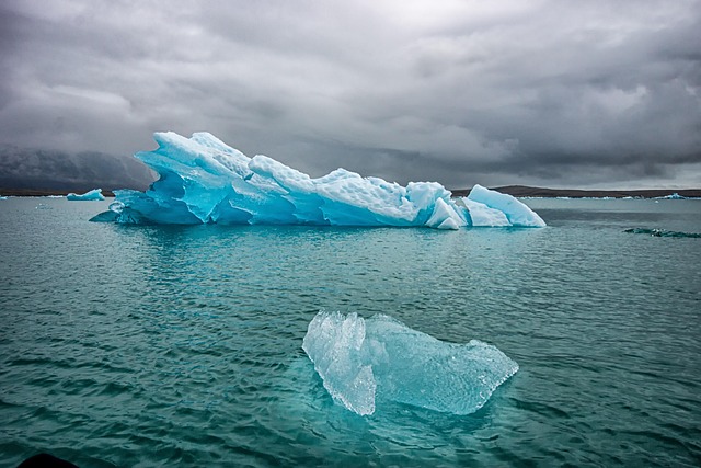 Iceland Lodges Near Glaciers