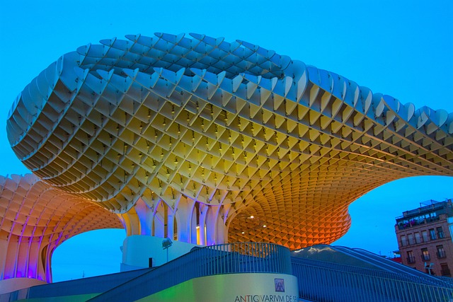 Seville Homestays for Local Evenings