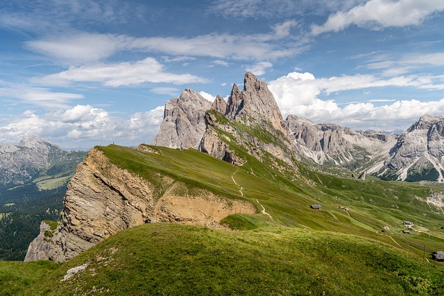 Tyrol Hotels for Mountain Rest